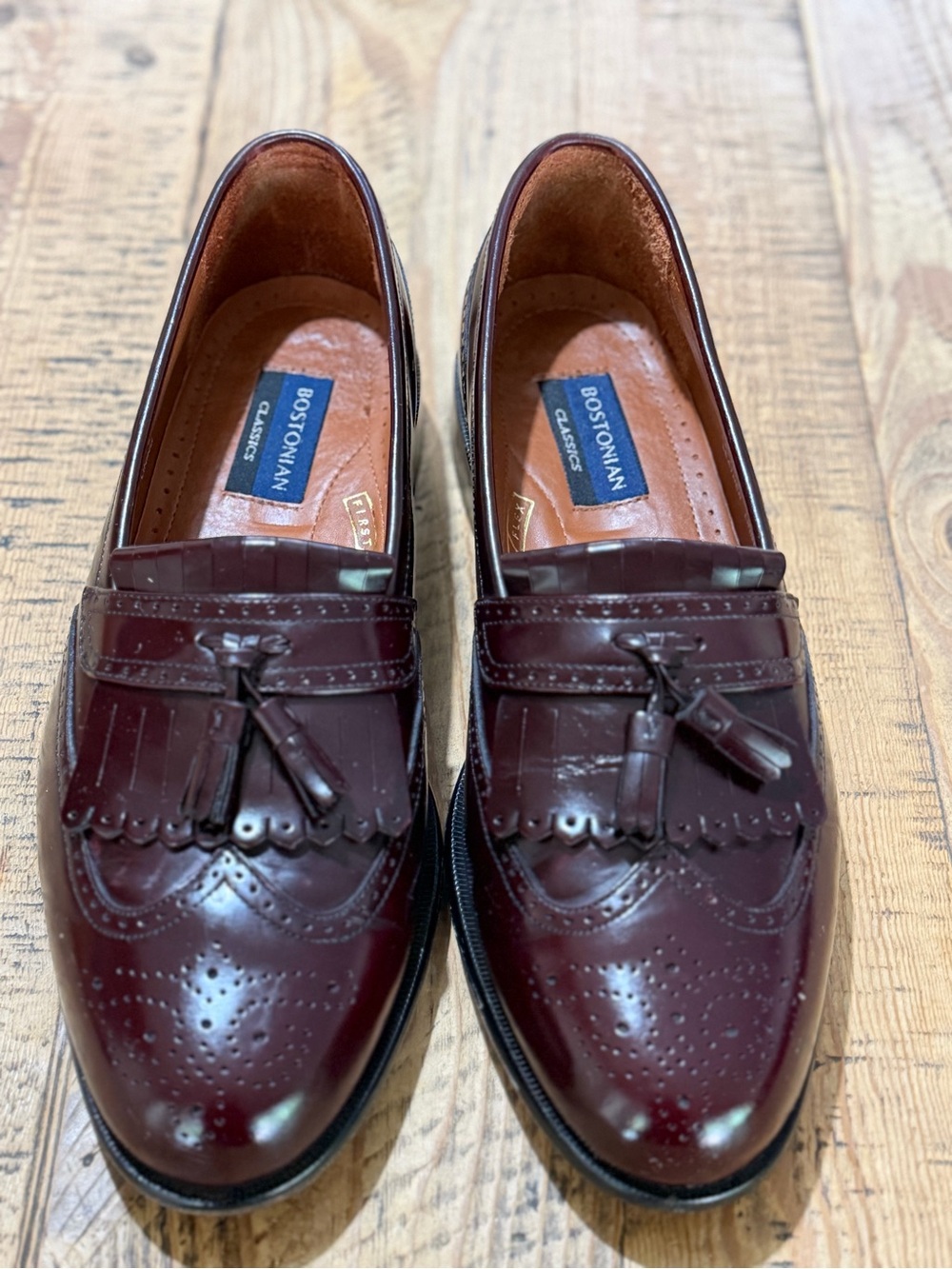 Bostonian Men’s Tassel Kiltie Loafers in Burgundy